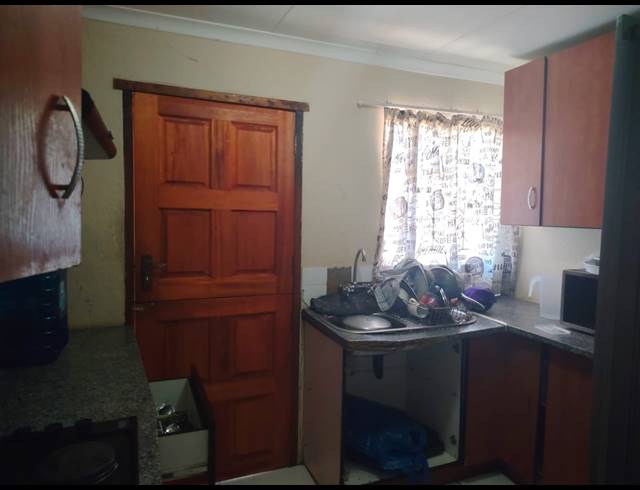 3 BEDROOM HOUSE FOR SALE IN TLHABANE WEST